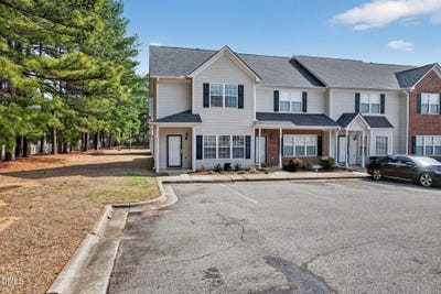 /international/us/257-dairy-road-clayton-nc-110106156925/