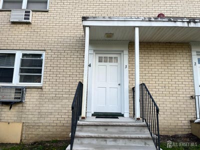 /international/us/406-cranbury-road-east-brunswick-nj-110120026478/