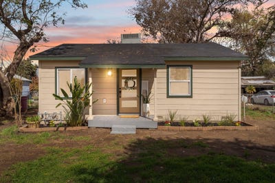 /international/us/1078-e-poplar-avenue-porterville-ca-110100063586/