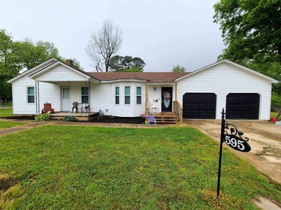 /international/us/595-s-houston-avenue-piggott-ar-110099095583/