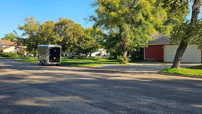 /international/us/802-ohmer-street-bottineau-nd-110120028113/