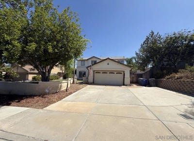 /international/us/9625-pino-lakeside-ca-110110223486/