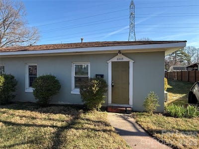 /international/us/2203-highland-street-charlotte-nc-110104941504/