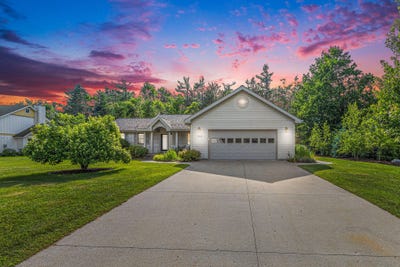 /international/us/7524-evergreen-ridge-drive-harbor-springs-mi-110101087903/?lang=en