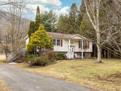/international/us/97-carrington-road-windham-ny-110106731092/