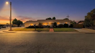 /international/us/206-maywood-drive-vallejo-ca-110120511619/