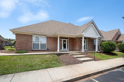 /international/us/3401-stony-spring-circle-louisville-ky-110108979110/