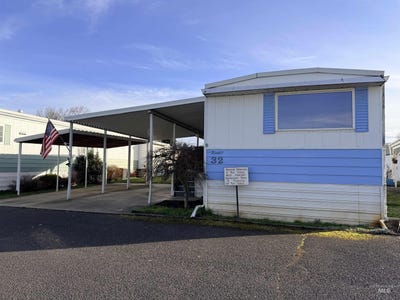 /international/us/515-warner-ave-lewiston-id-110106735485/