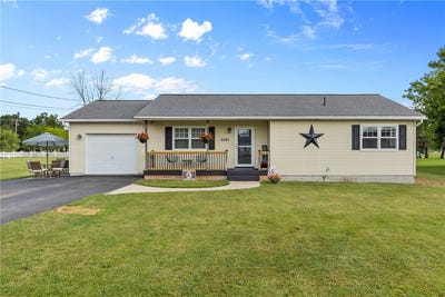 /international/us/8203-westphal-parkway-lyons-ny-110101073697/?lang=en