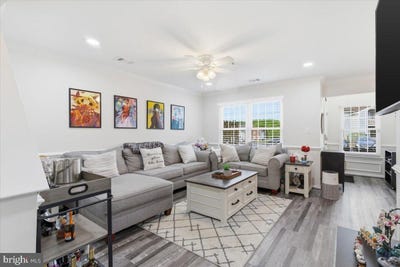 /international/us/1008-spring-valley-court-fort-washington-md-110109207297/