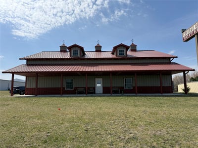 /international/us/1020-n-10th-street-winterset-ia-110106921719/