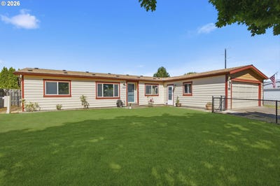 /international/us/3316-b-st-forestgrove-or-110108768552/
