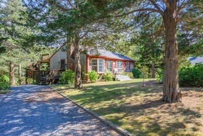 /international/us/10-polly-seabury-way-eastham-ma-110108125366/