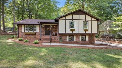 /international/us/159-charlotte-place-advance-nc-110109012012/