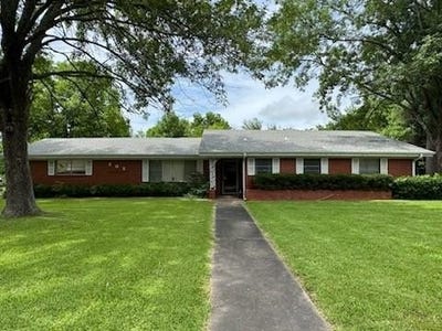 /international/us/805-w-4th-street-clarksville-tx-110100098065/