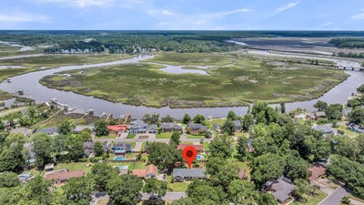 /international/us/5908-commonwealth-circle-hanahan-sc-110109080564/