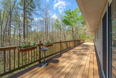 /international/us/201-windcrest-ridge-sylva-nc-110107079682/