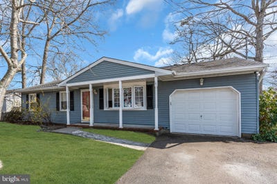/international/us/205-hemlock-lanoka-harbor-nj-110106931553/