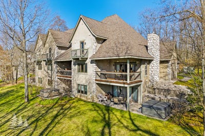 /international/us/914-chardonnay-lane-lewiston-mi-110108219272/