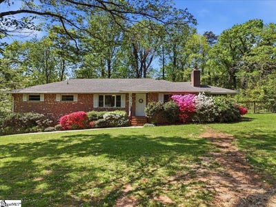 /international/us/160-denton-street-columbus-nc-110107541860/