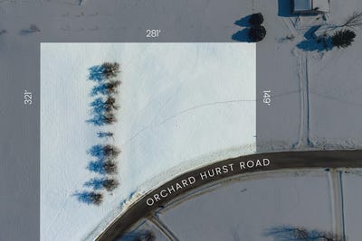 /international/us/4161-orchard-hurst-drive-eau-claire-mi-110105725343/