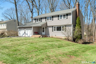 /international/us/77-deerfield-drive-glastonbury-ct-110107389611/
