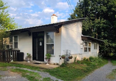 /international/us/61-w-houston-avenue-montgomery-pa-110100801907/