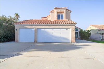 /international/us/1523-berkshire-drive-palmdale-ca-110119989625/