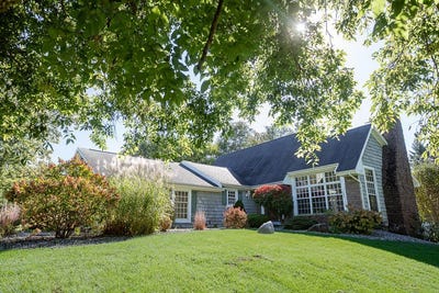 /international/us/214-farmwood-lane-la-porte-in-110120466097/