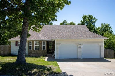 /international/us/24561-terrain-road-st-robert-mo-110108096919/