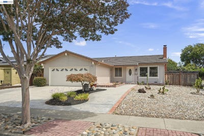 /international/us/36294-darvon-st-newark-ca-110119452886/