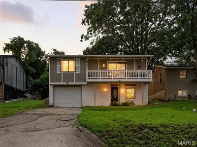 /international/us/8544-lake-drive-cedar-hill-mo-110100354555/