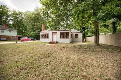 /international/us/19100-eltham-road-west-point-va-110108203510/
