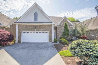/international/us/5224-tazewell-pointe-way-knoxville-tn-110107345423/