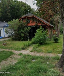 /international/us/427-s-eureka-street-greenville-ms-110100379132/