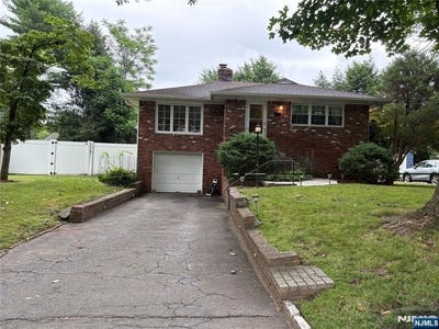 /international/us/35-knickerbocker-road-closter-nj-110109084580/