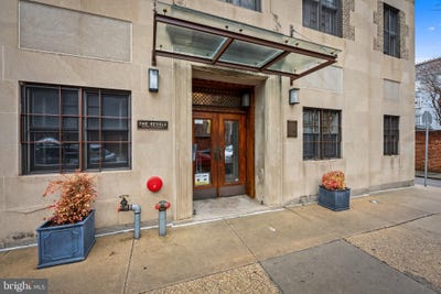 /international/us/104-w-madison-street-baltimore-md-110106493205/