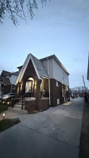 /international/us/5700-appoline-street-dearborn-mi-110109212296/