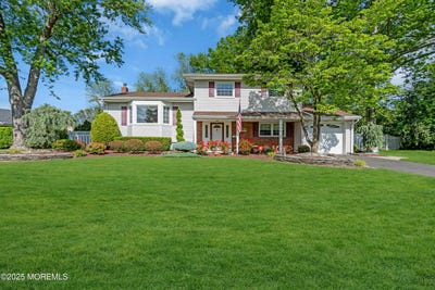 /international/us/11-diana-court-east-brunswick-nj-110099997077/