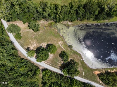 /international/us/0-mudlee-drive-hurdle-mills-nc-110100627432/