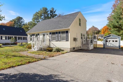 /international/us/16-boundary-way-kennebunk-me-110120418579/