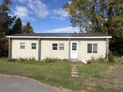 /international/us/21-sandburg-circle-ogdensburg-ny-110120151221/