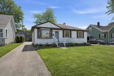 /international/us/537-e-161st-place-south-holland-il-110106357089/
