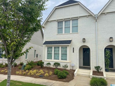 /international/us/4870-silas-avenue-hoover-al-110109155049/