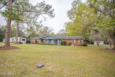 /international/us/6004-se-us-301-hawthorne-fl-110084796410/