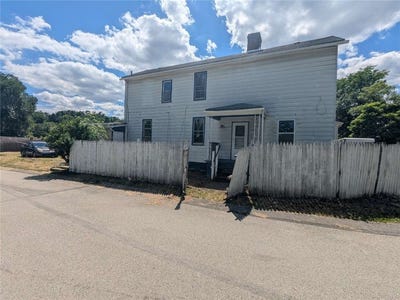 /international/us/46-s-railroad-st-manor-pa-110108850145/