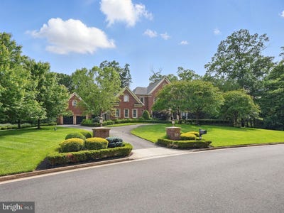 /international/us/2555-vale-ridge-court-oakton-va-110099800789/?lang=zh-tw