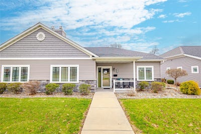 /international/us/312-e-4th-street-n-newton-ia-110106922889/
