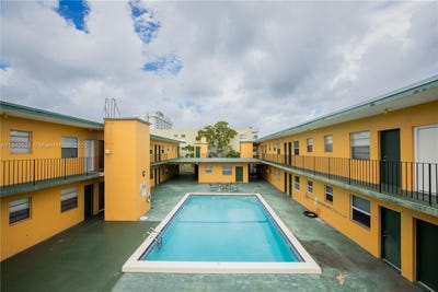 /international/us/1975-ne-135th-st-north-miami-fl-110101038619/?lang=zh-tw