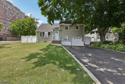 /international/us/1-franklin-pl-hackensack-city-nj-110108937409/